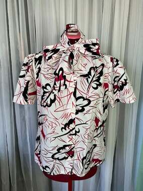 kitten bow blouse abstract leaves red black 1980s